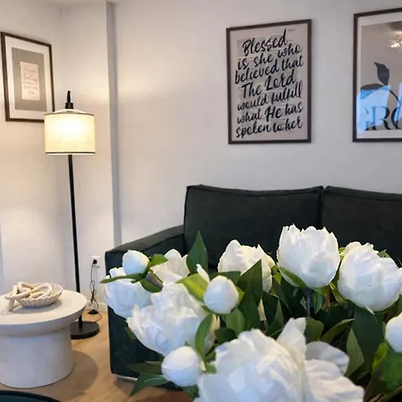 Newhoft Living Stadt-apartment דירה
